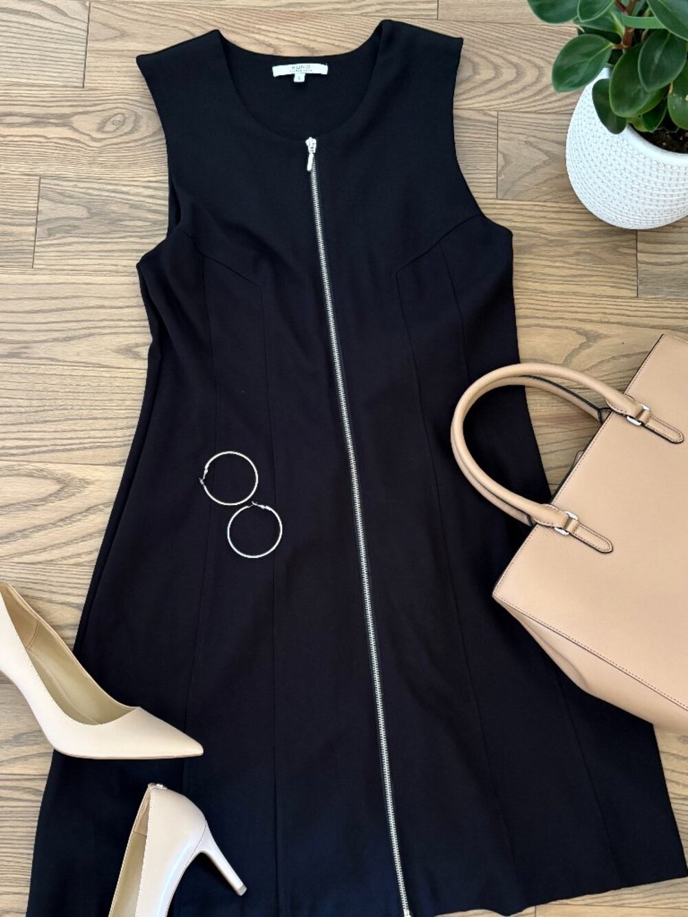 ALFRED SUNG zipper dress in black, Like New
